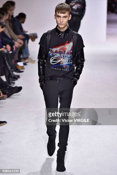 Model walks the runway during the Balmain Homme Menswear Fall/Winter 2018-2019 show as part of Paris Fashion Week on January 20, 2018 in Paris,...