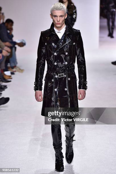 Model walks the runway during the Balmain Homme Menswear Fall/Winter 2018-2019 show as part of Paris Fashion Week on January 20, 2018 in Paris,...