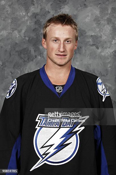 Steven Stamkos of the Tampa Bay Lightning poses for his official headshot for the 2009-2010 NHL season.