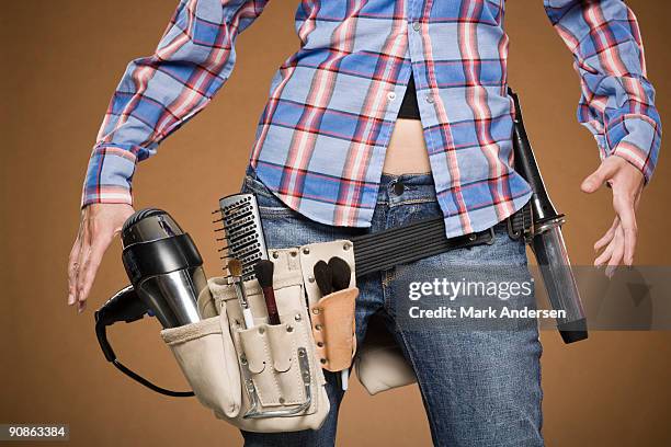 mid section view of hairdresser with tool belt - holster 個照片及圖片檔