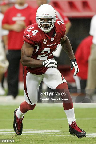 Arizona Cardinals safety Adrian Wilson in pursuit during a game against the San Francisco 49ers on September 13, 2009 at University of Phoenix...