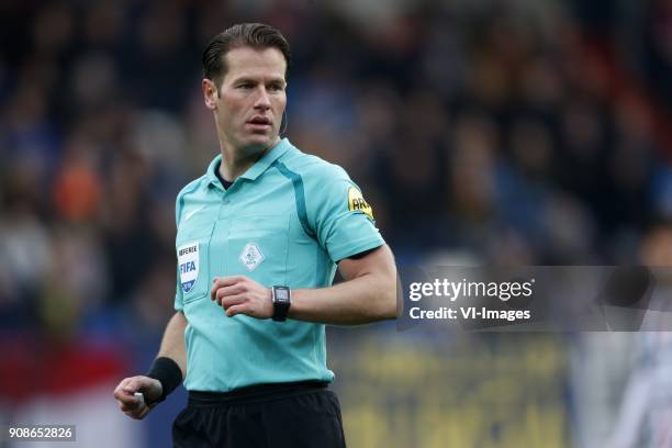 Referee Danny Makkelie during the Dutch Eredivisie match between Willem II Tilburg and FC Groningen at Koning Willem II stadium on January 21, 2018...