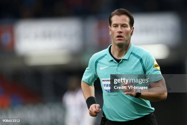 Referee Danny Makkelie during the Dutch Eredivisie match between Willem II Tilburg and FC Groningen at Koning Willem II stadium on January 21, 2018...
