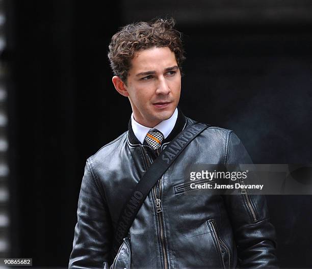 Shia LaBeouf films on location for "Wall Street 2" on the streets of Manhattan on September 16, 2009 in New York City.