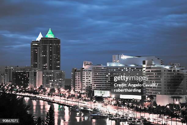 collins avenue and indian creek, miami beach, florida, united states of america, north america - north avenue beach stockfoto's en -beelden