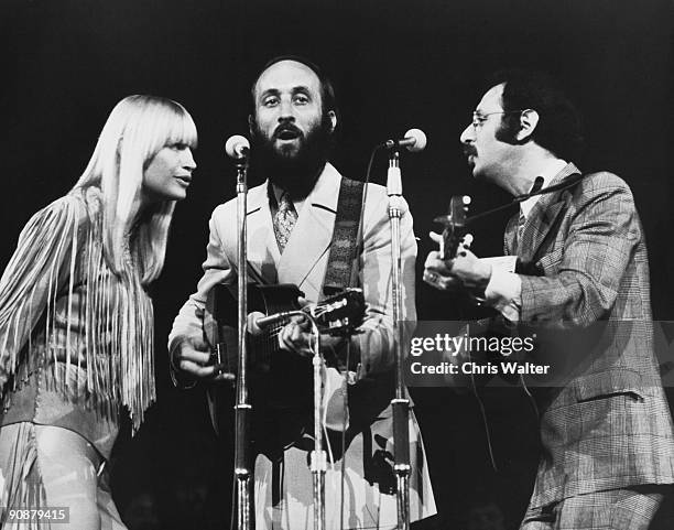 Peter Paul & Mary 1969 Mary Travers, Paul Stooket and Peter Yarrow