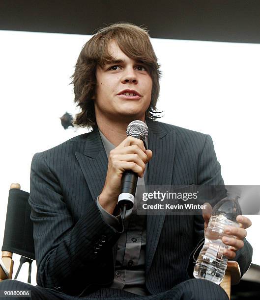 Actor Johnny Simmons appears at the "Jennifer's Body" Hot Topic Fan Event at Hollywood and Highland on September 16, 2009 in Los Angeles, California.