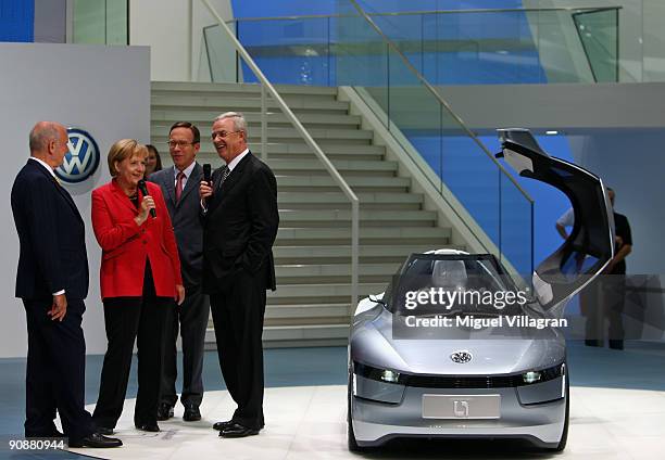 Volkswagen supervisory board chairman Ferdinand Piech, German Chancellor Angela Merkel, Matthias Wissmann, president of the VDA federation of the...