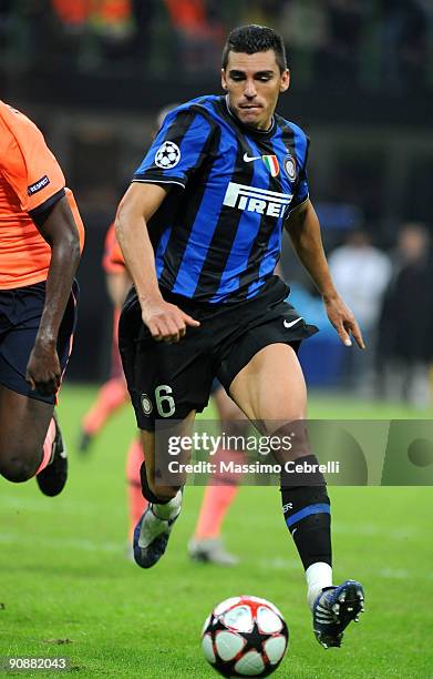 Lucio Inter 821 Lucio Of Inter Photos & High Res Pictures - Getty Images