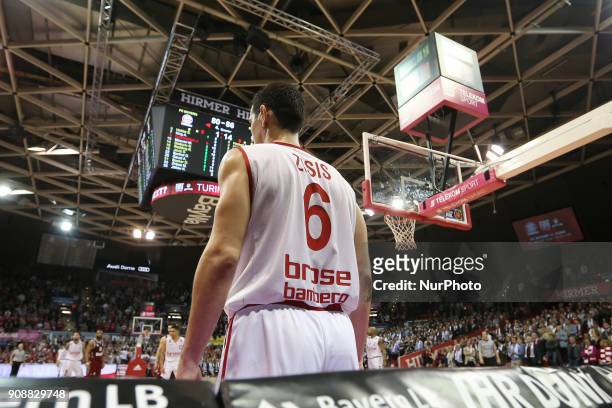 #m6# during the Quarterfinal match in the BBL Pokal 2017/18 between FC Bayern Basketball and Brose Baskets Bamberg at the Audi Dome on January...