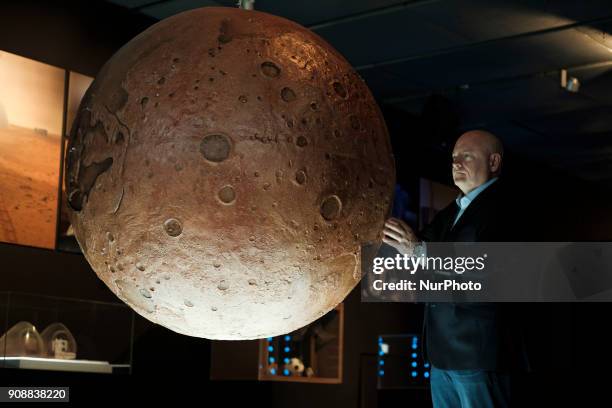 Astronaut Scott Kelly presents the RESISTENCIA book in Espacio Fundación Telefónica de Madrid. Spain. January 22, 2018