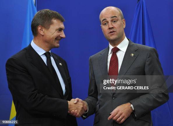 Swedish Prime Minister Fredrik Reinfeldt Swedish Prime Minister Fredrik Reinfeldt