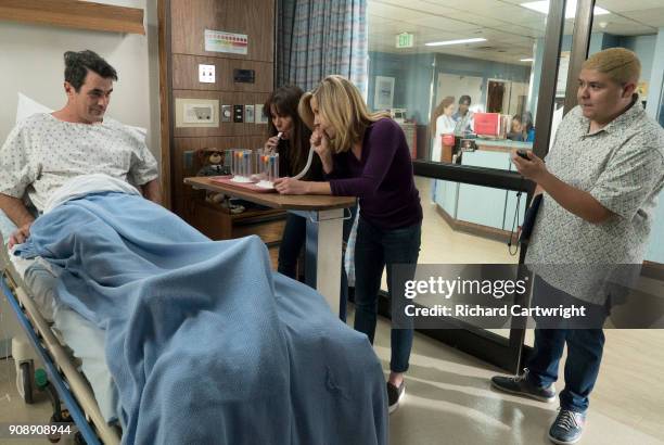 Dear Beloved Family" - "Modern Family" celebrates its milestone 200th episode! Gloria has to rush Phil to the hospital for an emergency surgery after...