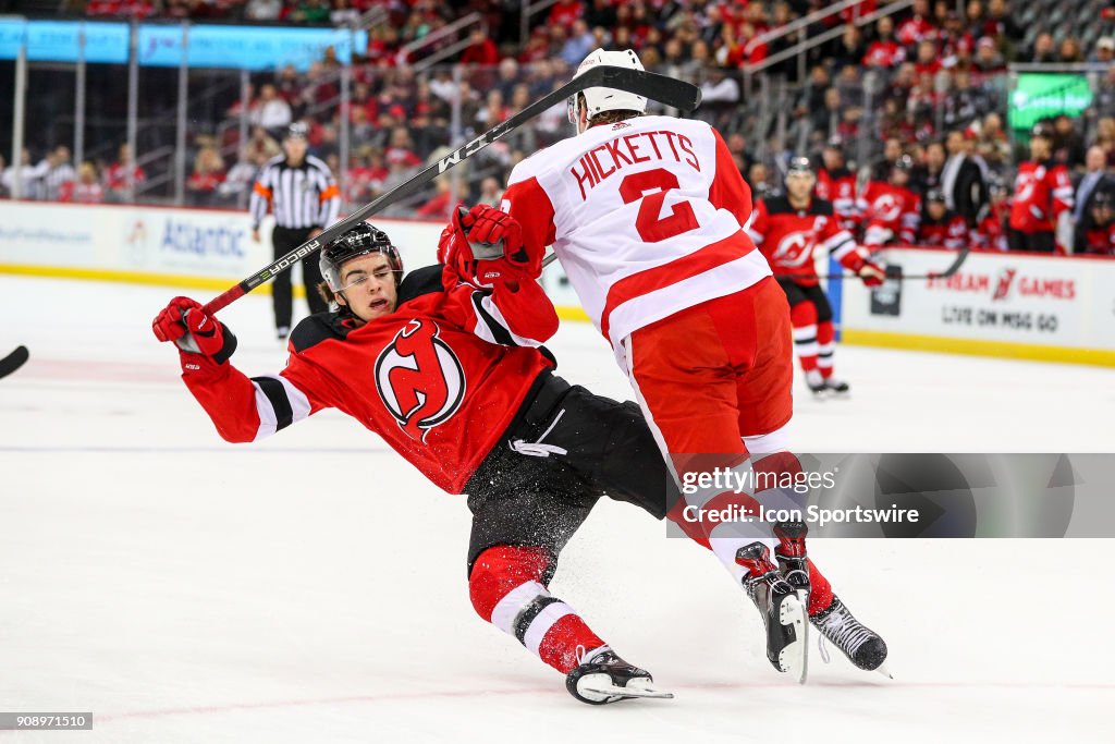 NHL: JAN 22 Red Wings at Devils