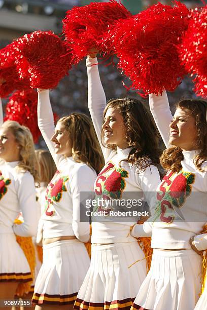 Rose Bowl: USC cheerleaders during game vs Michigan. Pasadena, CA 1/1/2007 CREDIT: Robert Beck