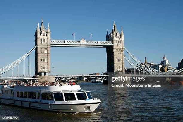 tower bridge in london, england - river thames stock pictures, royalty-free photos & images