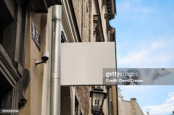 empty sign - pohland store opening stock pictures, royalty-free photos & images