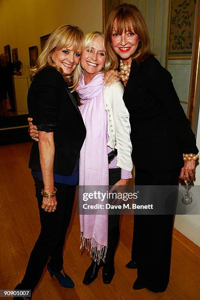 Twiggy, Susan George and Sharon Maughan at the Twiggy: A Life In Photographs Party at the National Portrait Gallery on September 17, 2009 in London,...