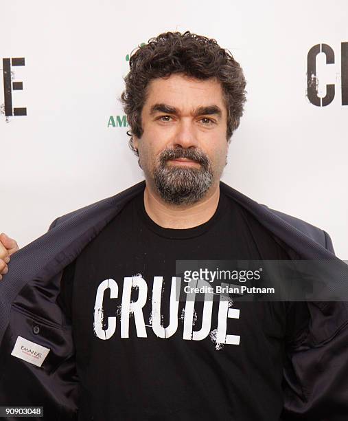 Director Joe Berlinger arrives for the screening of the film 'CRUDE' at Harmony Gold Theatre on September 17, 2009 in Los Angeles, California.