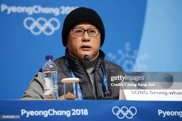 Song Seung-Whan, a cheif director of the PyeongChang 2018 Winter Olympics Opening and Closing ceremony attends the briefing for Opening and Closing...