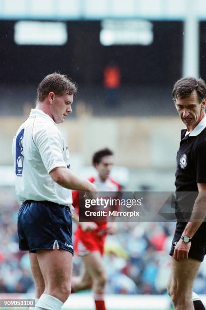 Tottenham 3-2 Middlesbrough, league match at White Hart Lane, Saturday 24th September 1988. Paul Gascoigne.