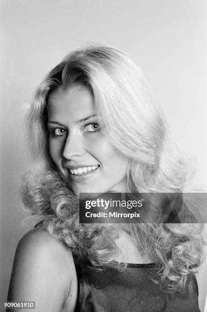 Dagmar Winkler, Miss Germany, Miss World Contestant, Photo-call at the Daily Mirror Studios, London, 11th November 1977.