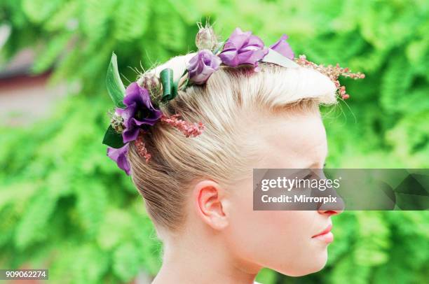 5,792 Bridal Hair Photos and Premium High Res Pictures - Getty Images 5,792 Bridal Hair Photos and Premium High Res Pictures - Getty Images
