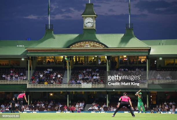 Rob Quiney of the Stars bats during the Big Bash League match between the Sydney Sixers and the Melbourne Stars at Sydney Cricket Ground on January...