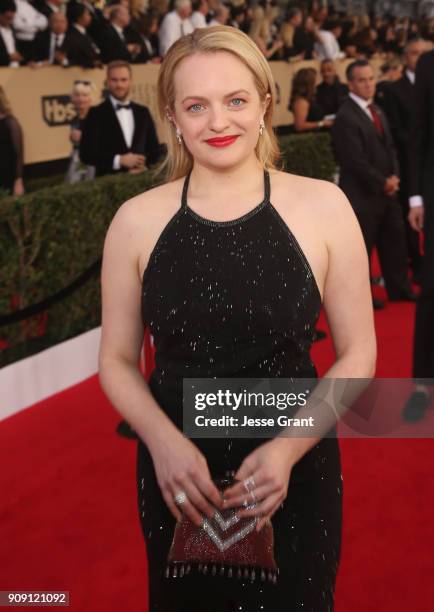Actor Elisabeth Moss attends the 24th Annual Screen Actors Guild Awards at The Shrine Auditorium on January 21, 2018 in Los Angeles, California.