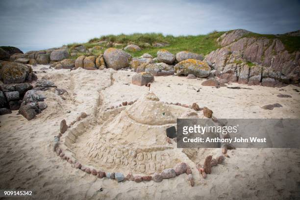 sandcastle on the isle of mull - sand sculpture stock pictures, royalty-free photos & images