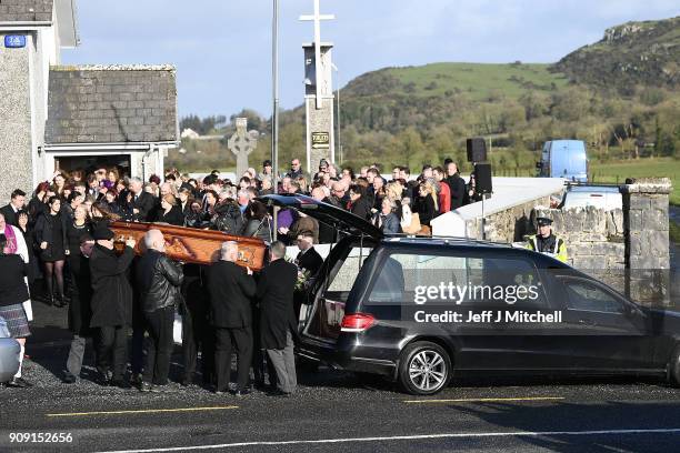 Mitchell Riordan Mitchell Riordan Photos and Premium High Res Pictures - Getty Images