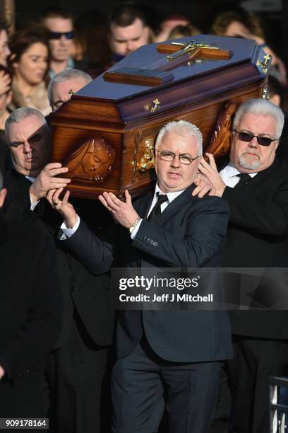 Mitchell Riordan Mitchell Riordan Photos and Premium High Res Pictures - Getty Images