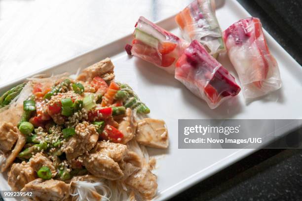 asian chicken salad - goi cuon stock pictures, royalty-free photos & images