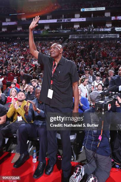 Former NBA player, Elvin Hayes waves to the crowd before the Golden State Warriors game against the Houston Rockets on January 20, 2018 at the Toyota...
