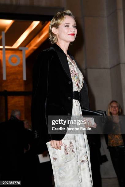 Diane Kruger is seen arriving at Armani Prive Fashion show during Paris Fashion Week : Haute Couture Spring/Summer 2018 on January 23, 2018 in Paris,...