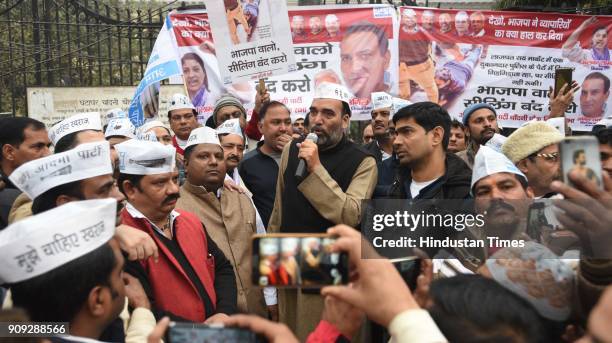 President Gopal Rai and Delhi environment minister Imran Hussain along with activist participate in a protest march at Town Hall, Chandni Chowk,...