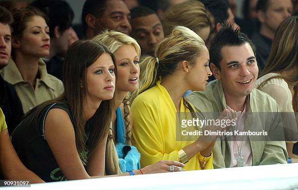 Nicky Hilton, Paris Hilton, Nicole Richie and DJ AM