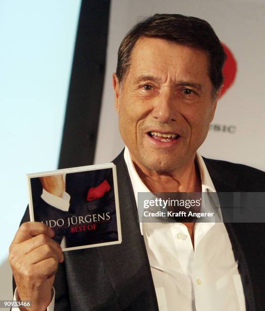 Singer Udo Juergens poses during the presentation of his new 'Best Of' Album on September 18, 2009 in Hamburg, Germany.