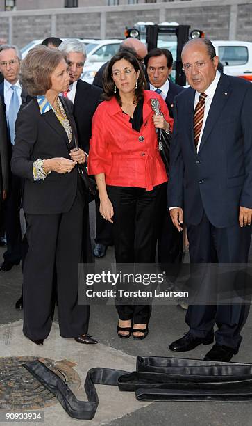 Queen Sofia of Spain talks to President of the International Federation of Red Cross and Red Crescent Societies Juan Manuel Suarez del Toro as she...