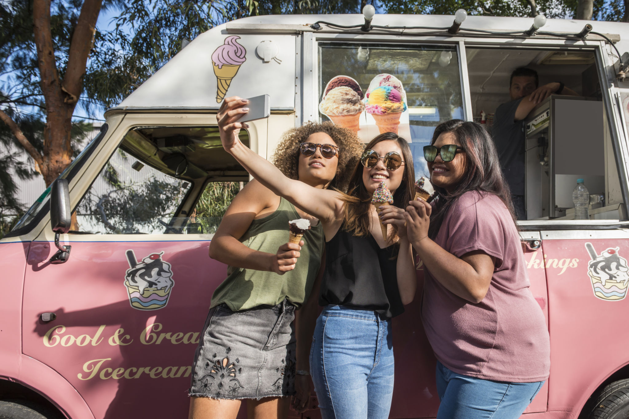 food truck social media