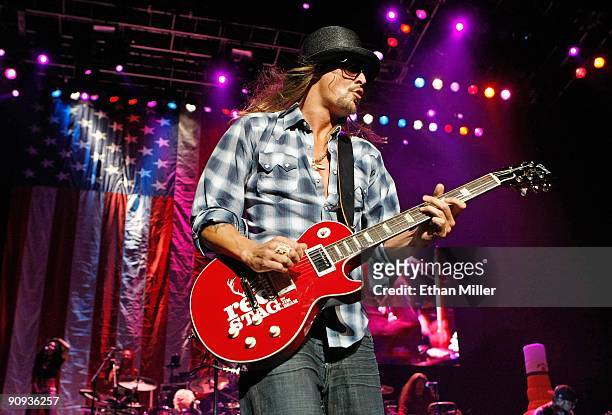 Recording artist Kid Rock performs at The Pearl concert theater at the Palms Casino Resort September 17, 2009 in Las Vegas, Nevada.
