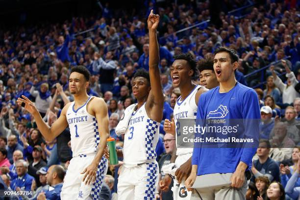 Sacha Killeya-Jones, Hamidou Diallo, Jarred Vanderbilt and Tai Wynyard of the Kentucky Wildcats celebrate after a basket against the Mississippi...