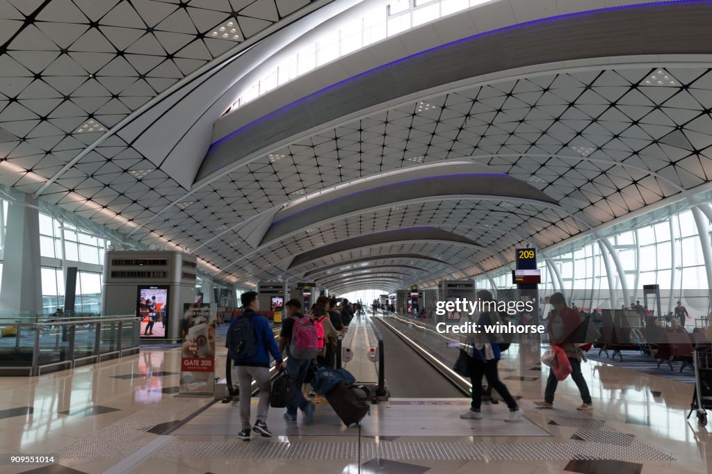 Midfield Concourse Hong Kong International Airport Midfield Concourse High-Res Stock Photo ...