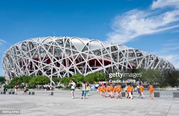 beijing olympic national stadium-bird's nest - beijing olympic stadium stock-fotos und bilder