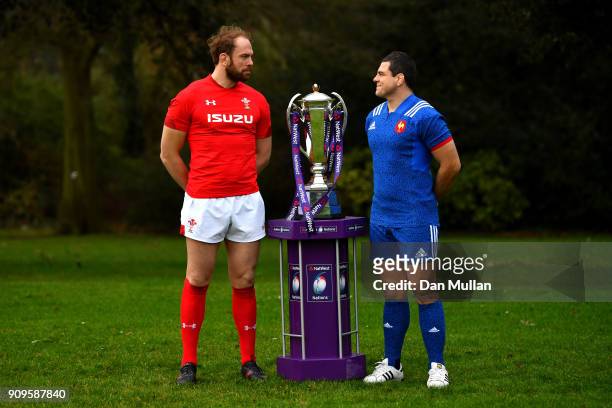 Alun Wyn Jones of Wales and Guilhem Guirado of France pose with the trophy during the 6 Nations Launch at the Hitlon on January 24, 2018 in London,...