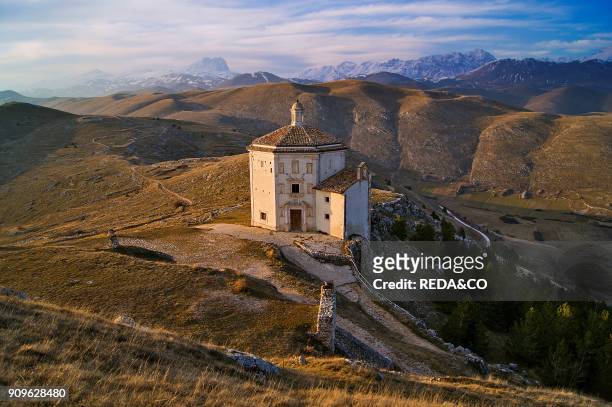 Church of Santa Maria della Pieta '. Gran Sasso National Park. Landscape. Calscio. L'Aquila. Abruzzo. Italy. Europe.