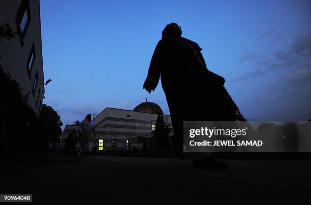 Muslim leave the MCC mosque after a prayer to break fast during their holy fasting month of Ramadan in Silver Spring, Maryland on September 18, 2009....