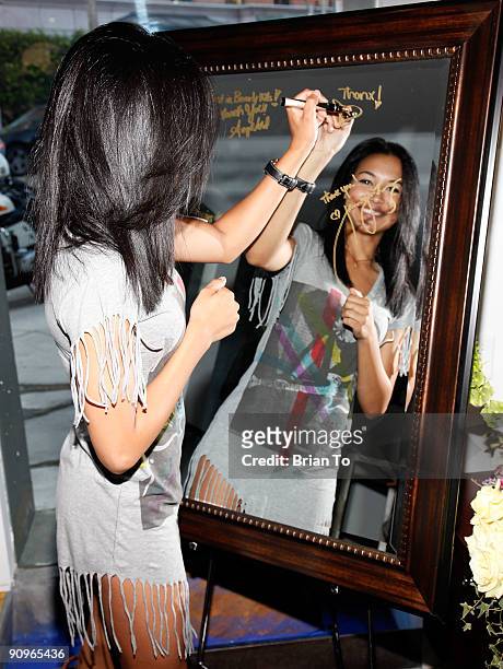 Naya Rivera attends Gavert Atelier Salon Pre-Emmy Awards Beauty Bash at Gavert Atelier Salon on September 18, 2009 in Beverly Hills, California.