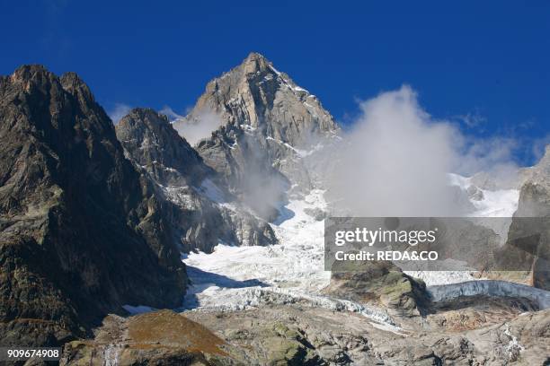 Catena del monte bianco. Aig. De triolet. Val ferret. Valle d'aosta. Italia.