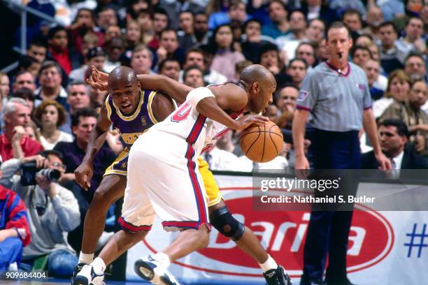 Sam Cassell of the New Jersey Nets dribbles during a game played on March 24, 1997 at Continental Airlines Arena in East Rutherford, New Jersey. NOTE...